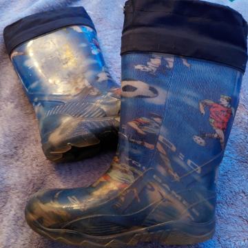 Otroški dežni škornji št 28