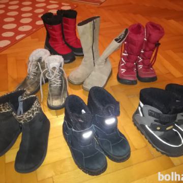 OTROŠKI ŠKORNJI oz. visoki čevlji, št. 28