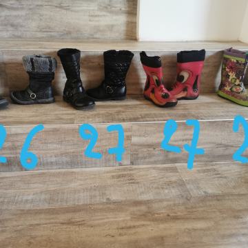 OTROŠKI ŠKORNJI, RAZLIČNE VELIKOSTI