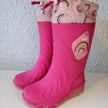 Otroški škornji št. 24 - 25