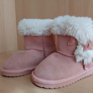 Otroški škornji št. 24