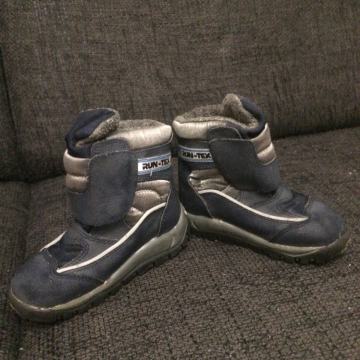 OTROŠKI ŠKORNJI VEL.24