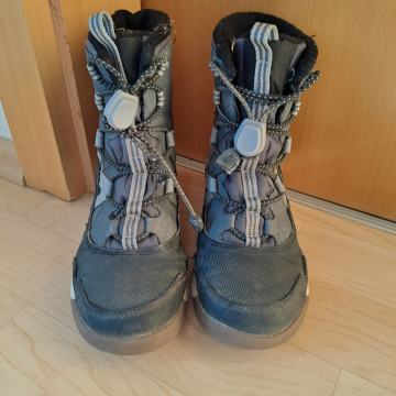 Otroški zimski čevlji MARRELL (velikost 32)