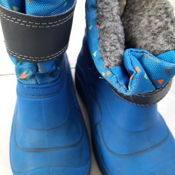 Podlozeni dezni otroski skornji Mckinley, st. EU 26/27