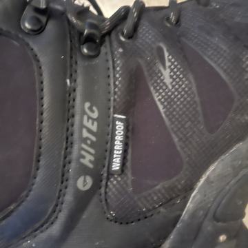 Pohodni čevlji/zimski škornji 41