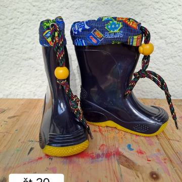 Prodam dežne škornje