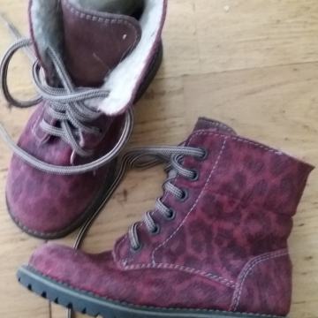 Prodam škornji gležnarji št.28