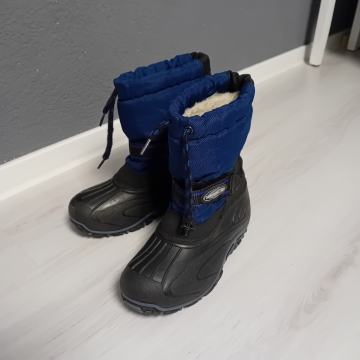 Prodam škornje v št. 31/32