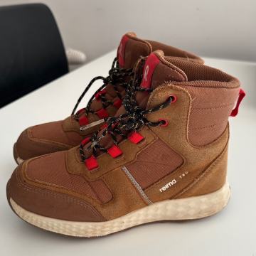 Prodam zimske čevlje Reima št 33