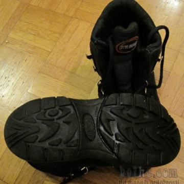 Rabljeni otroški škornji št. 35 ugodno , Dry-Tex membrana