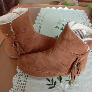 RJAVI TOPLI GLEŽNARJI -  KOT UGICE 33 - KOT NOVI