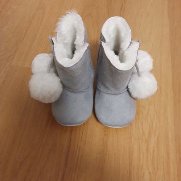 Škornjčki za najmlajše