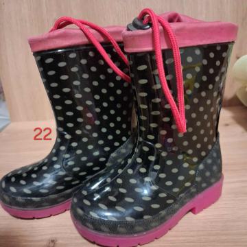 ŠKORNJI OTROŠKI 22