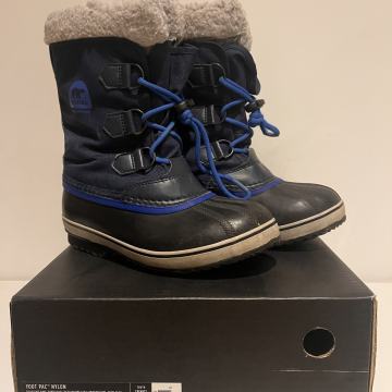 Škornji Sorel št.35