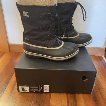 Sorel otroški škornji št. 37