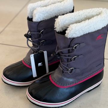 Sorel škornji za v sneg št. 39