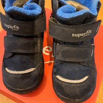 Superfit fantovski zimski škornji št. 23