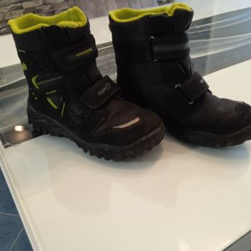 Superfit nepremočljivi škornji št.34