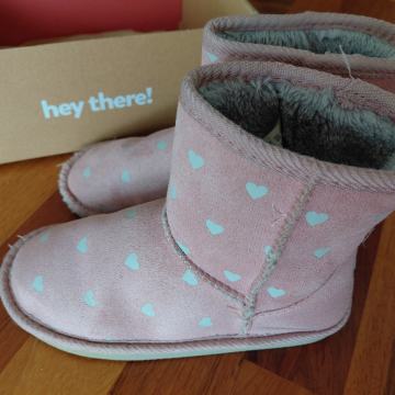 Topli zimski škornji št. 32 Coqui