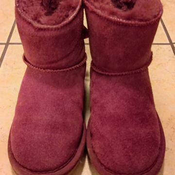 Vinsko rdeči usnjeni škornji - piščančki s pravo ovčko, številka 30