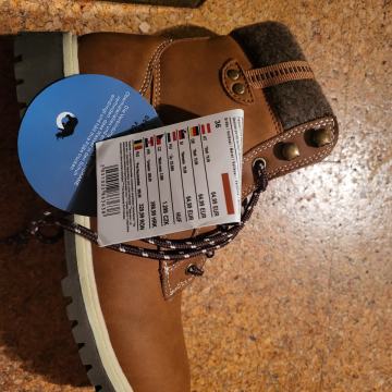 NOVI zimski čevlji/gležnarji Kilimanjaro št. 36