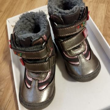 Zimski škornji za deklico št.20