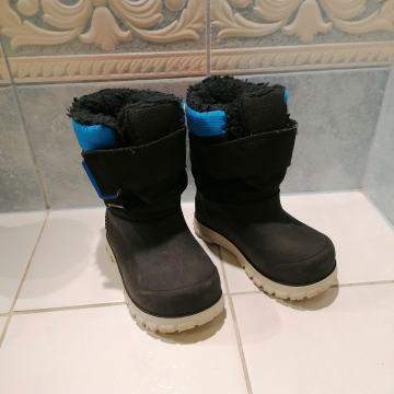 Zimski škornji za fantka št.24