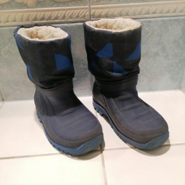 Zimski škornji za fantka št.24