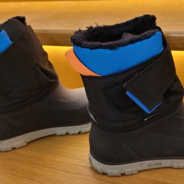 Zimski škornji za sneg št. 37