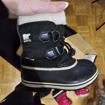 Zimski škornji Sorel, št. 27