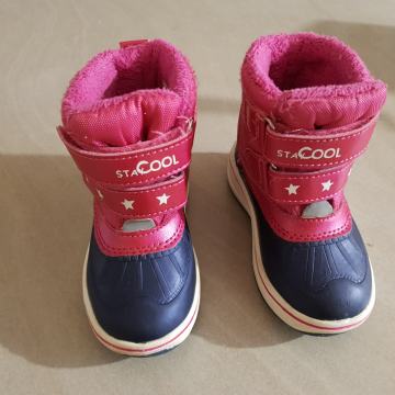 Otroški zimski škornji št. 22