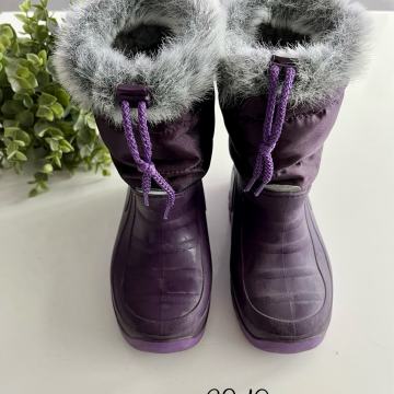 Zimski škornji, številka 29