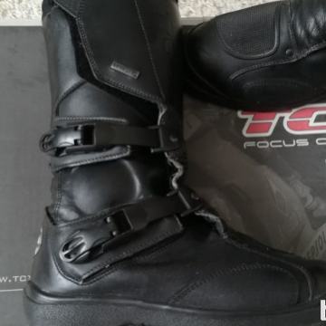 Moto škornji