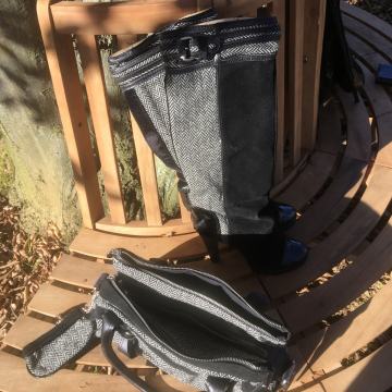 Prodam škornje do kolen in pripadajočo torbico