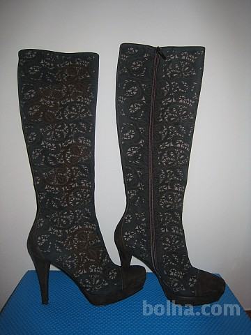 ŠKORNJI LAURA BELLARIVA in gratis poletni čevlji