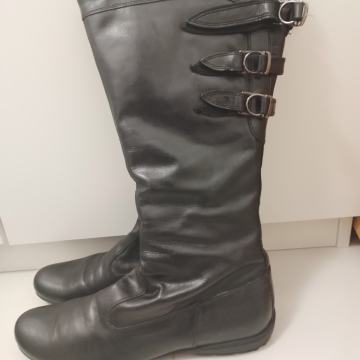 škornji nero giardini