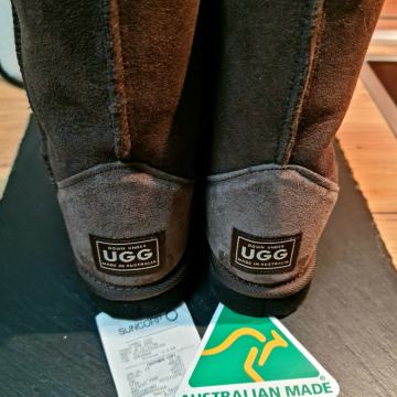 NOVI UGG Australian made, temno rjavi št..38/39