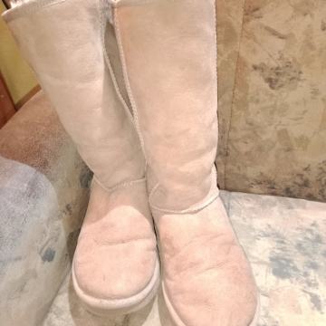 UGG USNJENI ŠKORNJI CLASSIC TALL RJAVI ŠT.38