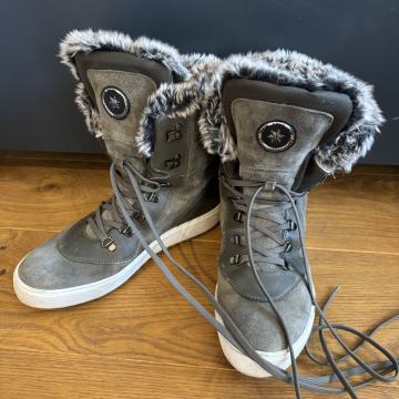 Ženski zimski škornji Polartex št. 41