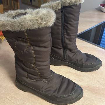 ZIMSKI ŠKORNJI ETIREL