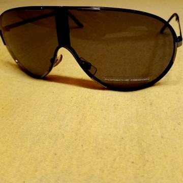 Porsche design p8486