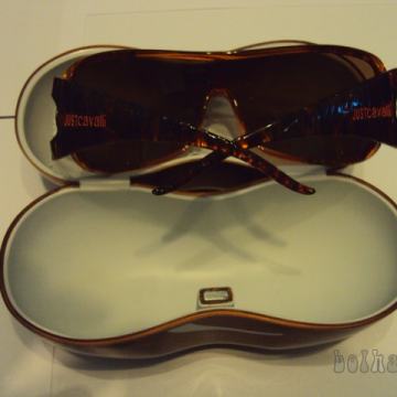 Prodam,skoraj nova original sončna očala JUST CAVALLI