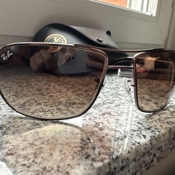 Ray Ban RB 3492