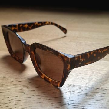 SAMO 1 EUR !!! - Ženska sončna očala