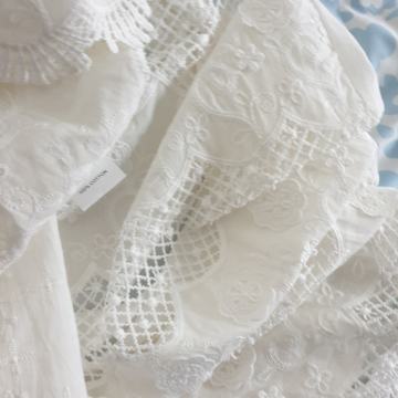 Nova bombažna spalna srajca  in jutranjka s čipkami