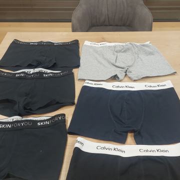 Spodnje hlače Calvin Klein in Skinforyou, S