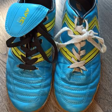 Dvoranski športni copati Avdic tech