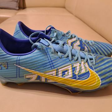 nogometni čevlji, kopačke nike mercurial številka 43
