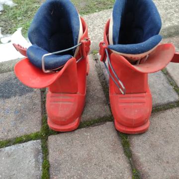 SMUČARSKI ČEVLJI OTROŠKI ŠT.26