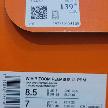 ŽENSKE TEKAŠKE  COPATE NIKE AIR PEGASUS št.40